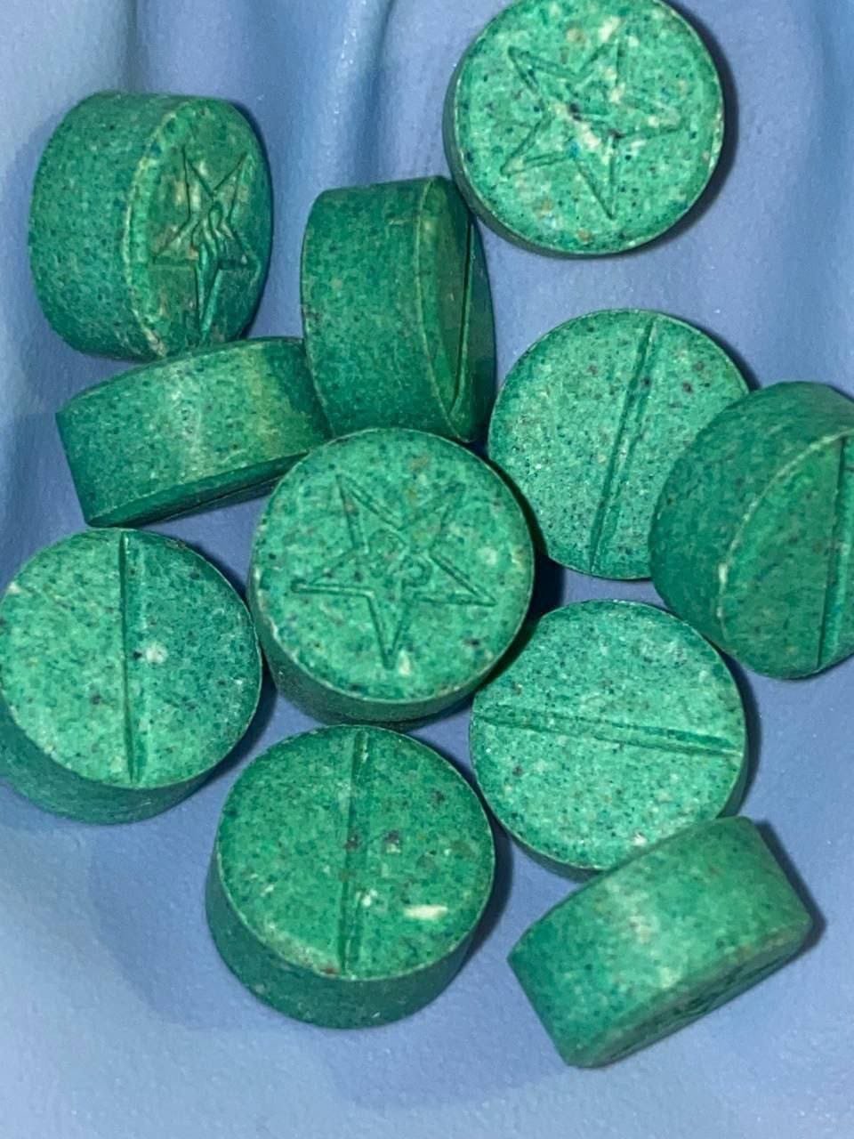 Kaufen Sie Blue Domino MDMA Kaufen Sie Blue Domino MDMA